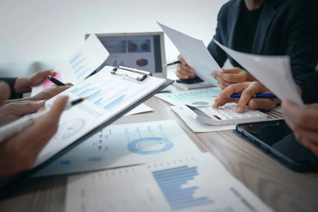 Compensation Comparators: A Strategic Tool, Not a Historical Artifact